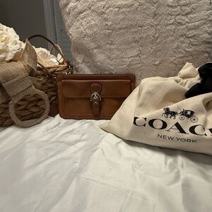**VINTAGE** Coach Wristlet